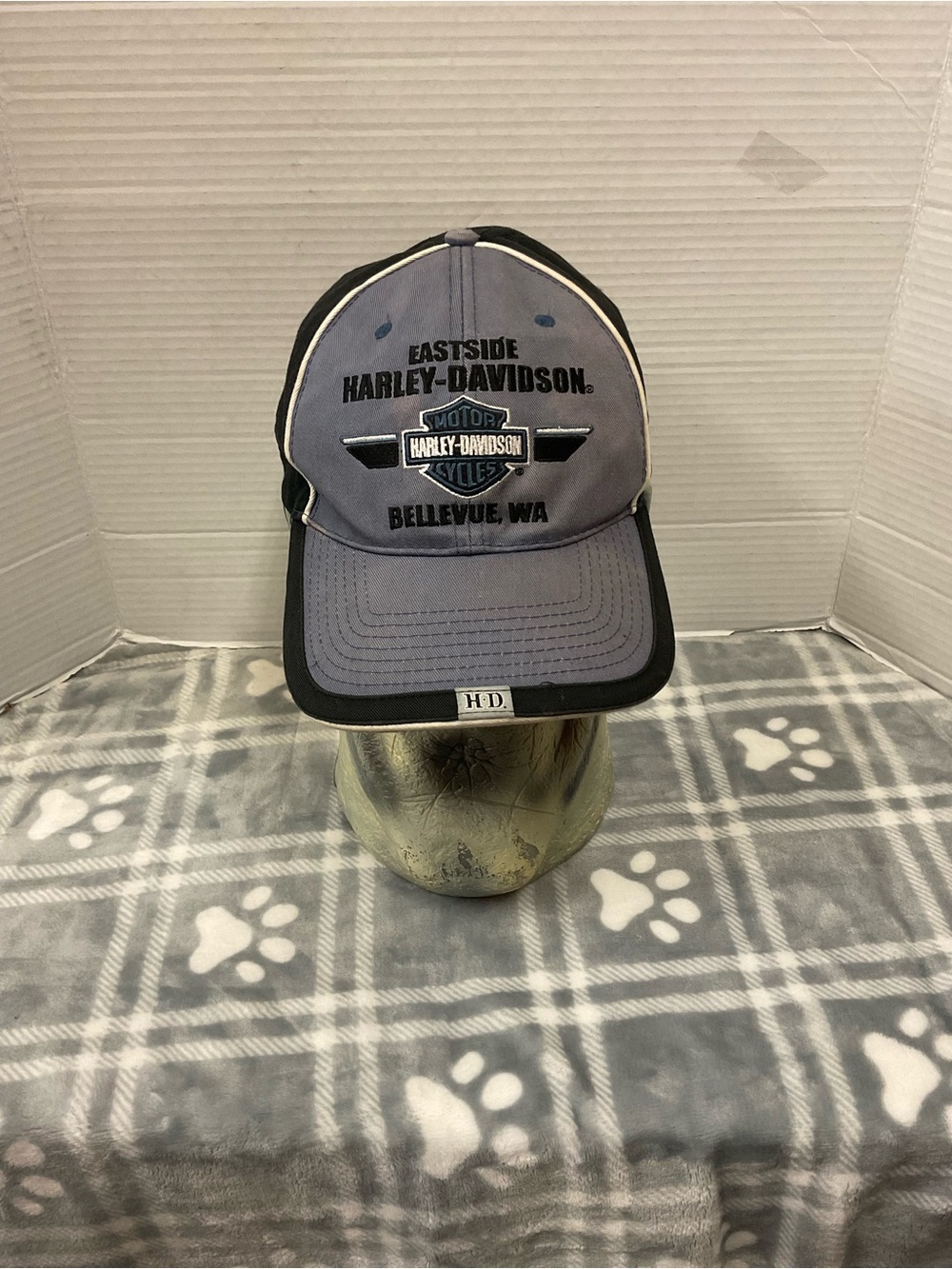 Harley-Davidson Gray and Black Embroidered Baseball Cap